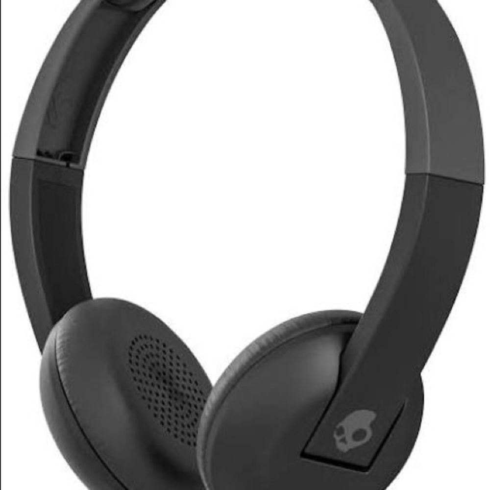 Skull candy Bluetooth headphones